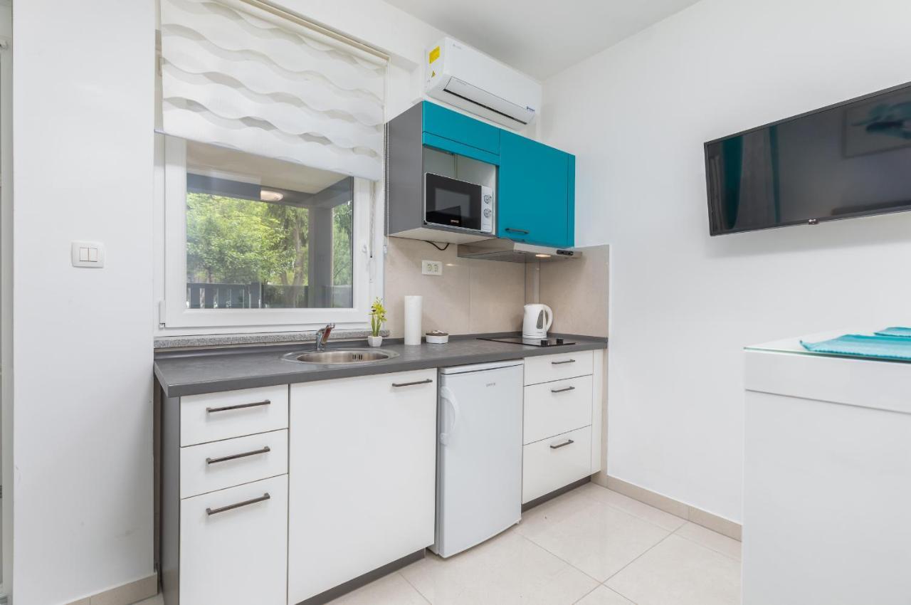 Marine Lux Apartments Póla Kültér fotó