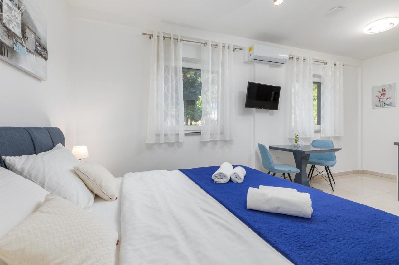 Marine Lux Apartments Póla Kültér fotó